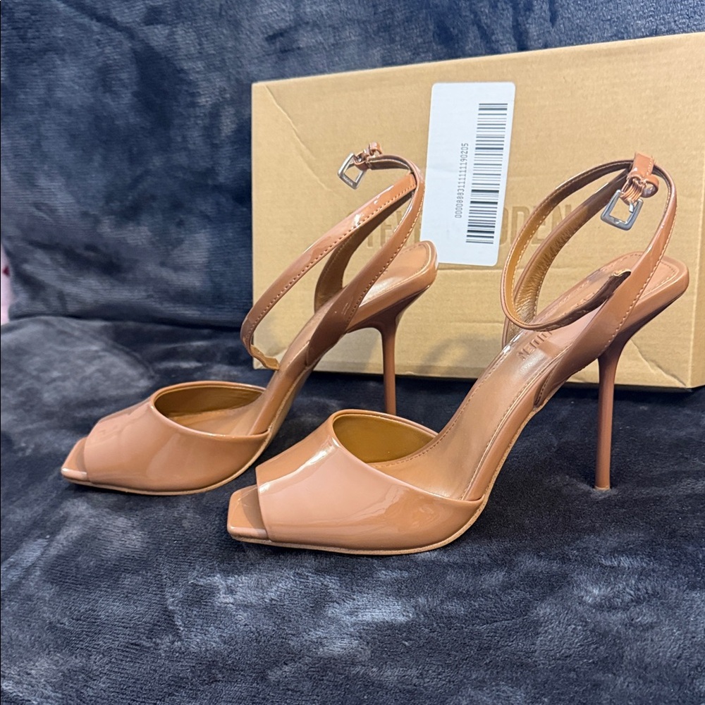 Steve Madden Patent Leather Peep Toe Stiletto Sandals in Nude